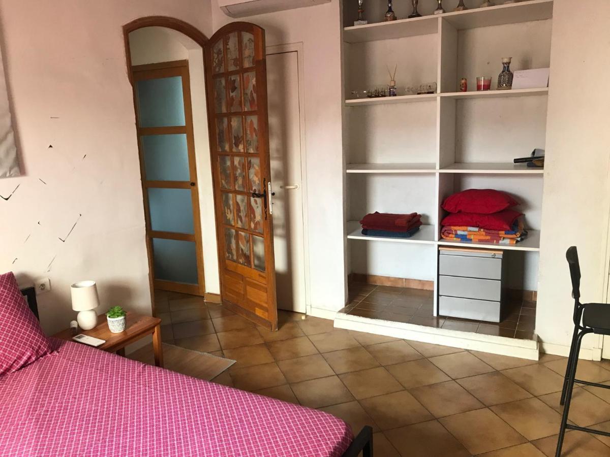 Chambre Climatisee Avec Sdb Privee Dans Une Villa Avec Piscine Ouverte D'Avril A Mi Octobre مارسيليا المظهر الخارجي الصورة